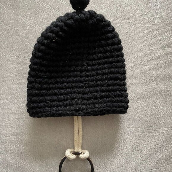 Spirited Away Keychain No Face Kaonashi Crocheted Keychain Hidden Pouch - Picture 3 of 5